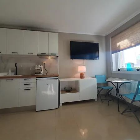 Dave Nikiti, Seaview Terrace, Near Harbor * Никити