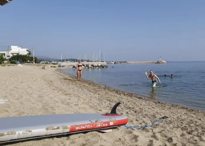 Dave Nikiti, Seaview Terrace, Near Harbor * Nikiti (Sithonia)