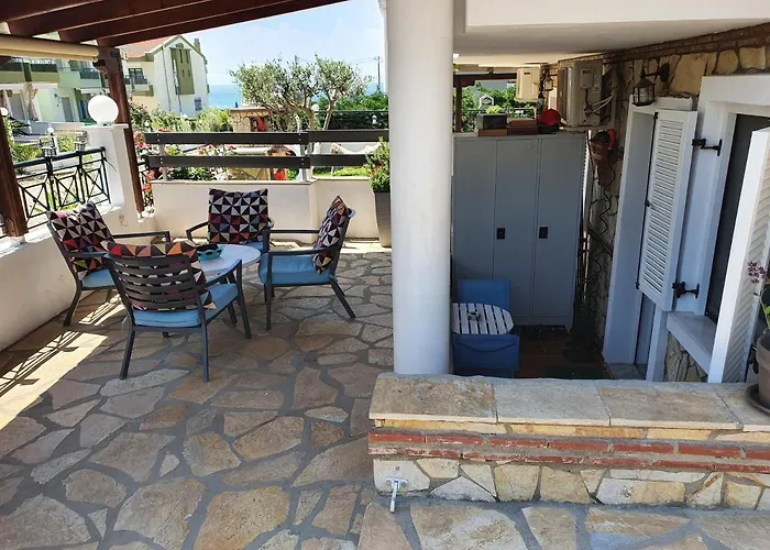 Dave Nikiti, Seaview Terrace, Near Harbor * Nikiti (Sithonia)